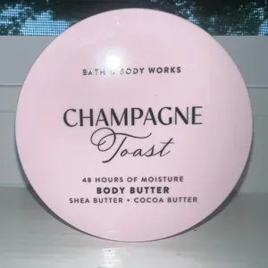 Body butter- Refreshing Scent & Hydration for All Skin Types