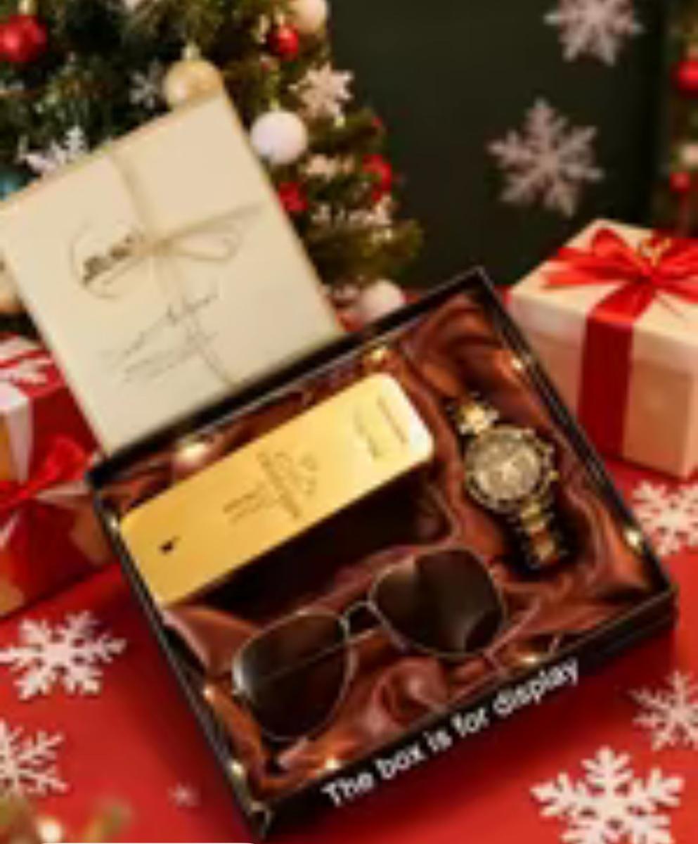 Item: Golden, one size fits all