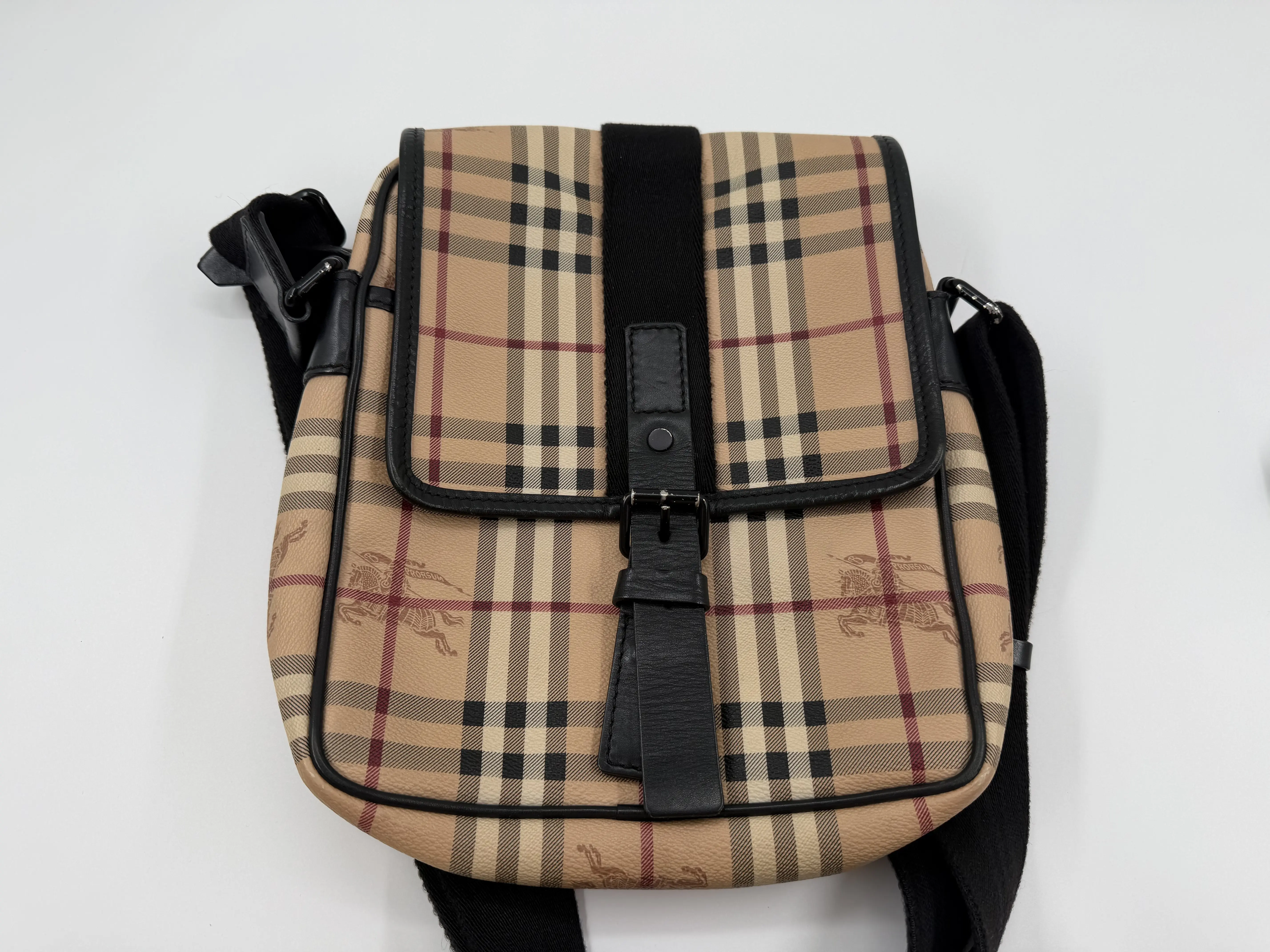 Pre-owned BURBERRY canvas Backpacks Classic Equestrian Check Messenger Bag Beige with Black Leather Trim B1611662701