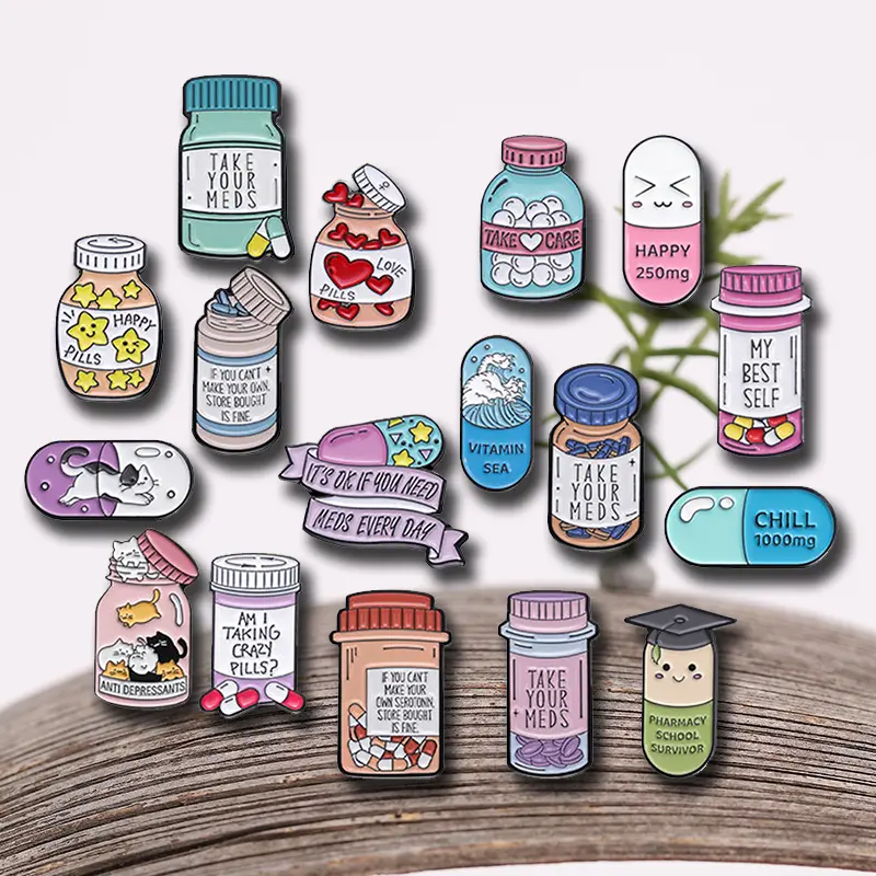 17 pcs Cartoon laboratory medicine bottles, pill shaped bags, accessories, pins, metal badges Bouquet Daisy Pin Adjustable Clips