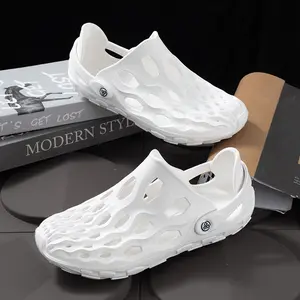 Summer Coconut Hole Shoes Comfortable Lightweight EVA Two-Way Sandals Breathable Non-Slip Casual Beach Shoes for Outdoor Wear Boy Footwear