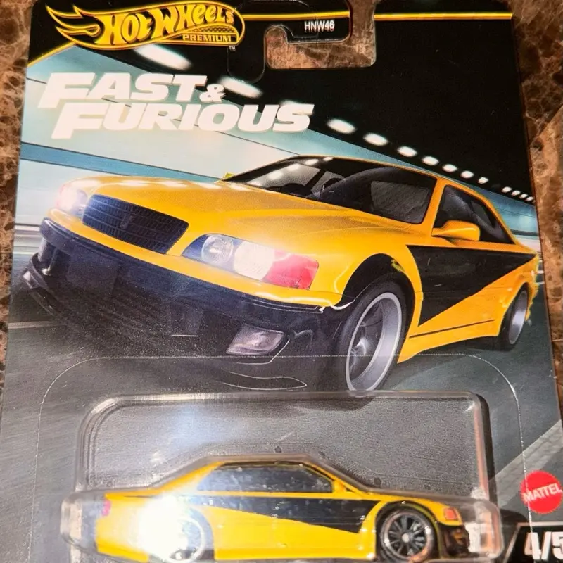 Hot Wheels Fast & Furious Toyota Chaser JZX 100 Die-Cast Car 4/5 Series