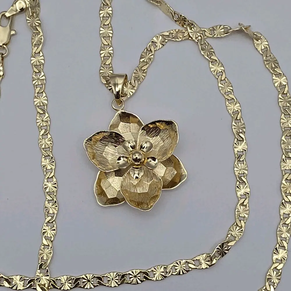 Flower beautiful Style Chain 24"inches fancy piece gold-plated 14k