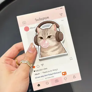 Funny White Cat Blowing Pink Bubble Gum Phone Socket Aesthetic Cat Lady Gift Trendy Kawaii Phone Accessory Acrylic Griptok