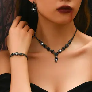 A Gothic style jewelry set，Includes a necklace, a bracelet, and a pair of earrings，Featuring a rhinestone pendant，bracelet lady，dangle earrings，charm bracelet，girlfriend gift necklace，unique jewelry