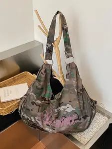 Ladies' shoulder bag with fashionable and simple camouflage breathable hole design, double-sided usable, suitable for daily commuting, versatile shoulder bag, Fashionable Crossbody Bag