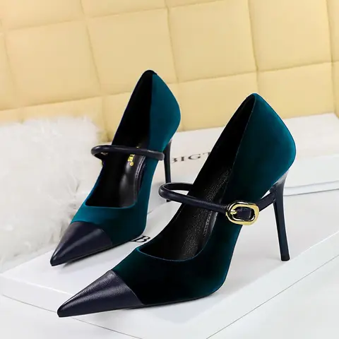 Women's Minimalist Temperament Solid Color Pointed Toe Stiletto Heeled Pumps, Elegant Stilettos Buckle Design High Heels for Party, Fashionable Heels for Women, Party Holiday Shoes, Party Footwear