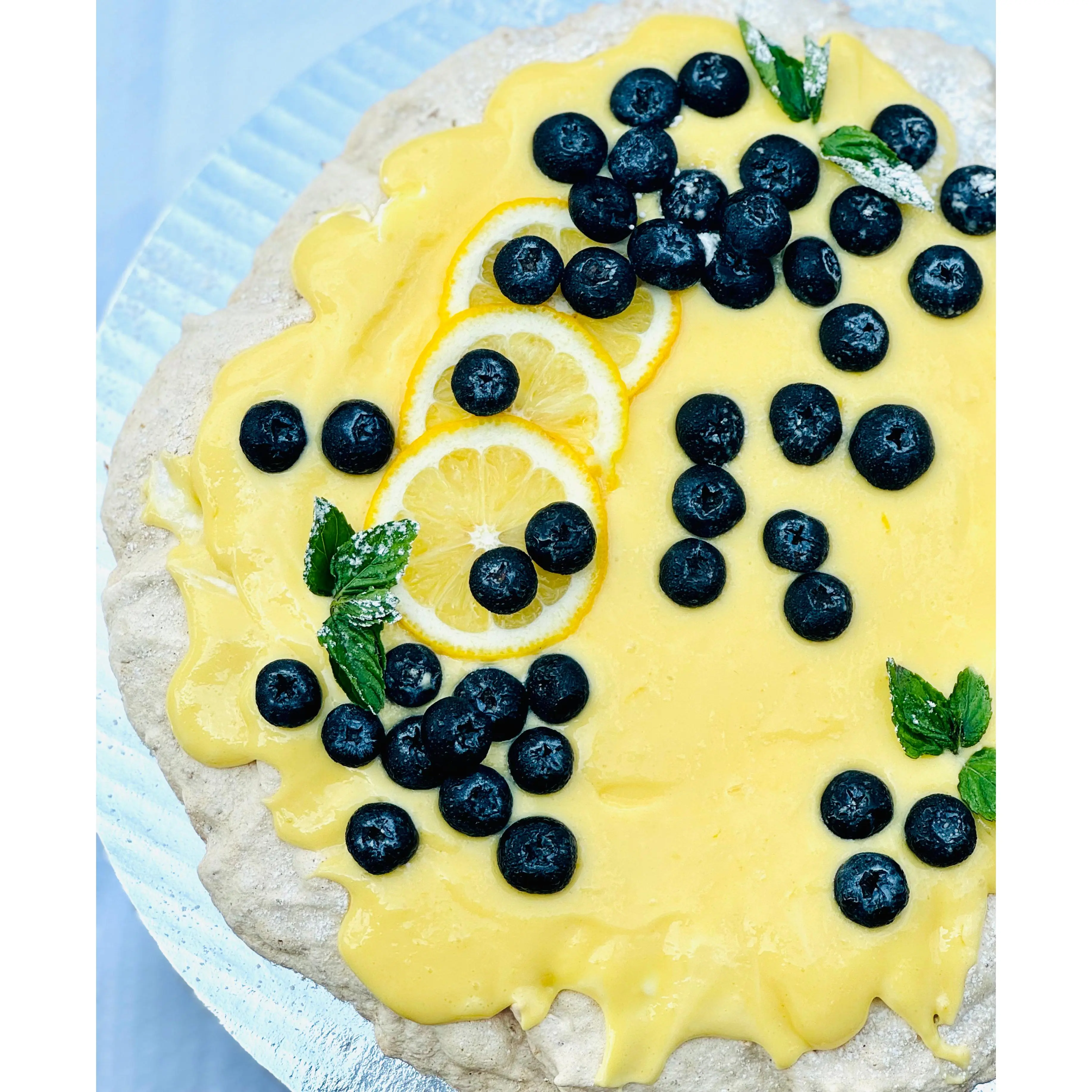 Lemon Curd Pavlova