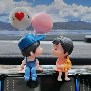Cute Cartoon Couple Car Ornament, 1 Pair Car Interior Decoration, Car Dashboard Figure Figurines, Car Desktop Decor, Car Trinkets, Car Accessories for Girls Gifts
