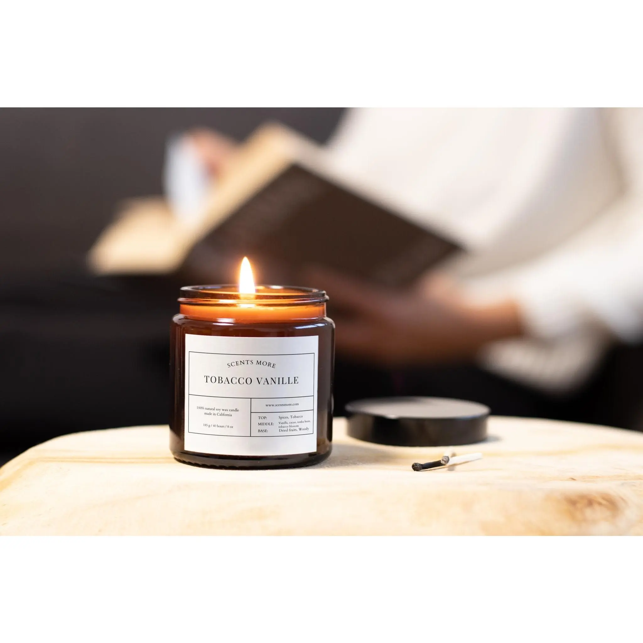 8oz Tobacco Vanille Scented Candle - Luxurious Aromatic Experience