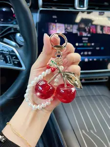 Cherry Pearl Chain Keychain, Cute Fashion Car Key Ring, Creative Bag Decoration, Women's Accessory, Birthday Gift, Valentine's Day Present, Keychain Jewelry, Trendy Cute Keychain