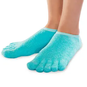 5-Toe Gel Lined Foot Moisturizing Socks – Aloe & Shea Infused Fuzzy Hydrating Socks for Women & Men - Soft Feet Moisturizer Spa & Pedicure Socks for Dry Cracked Heels, Calluses - Large Womenswear Comfort Basic Minimalist
