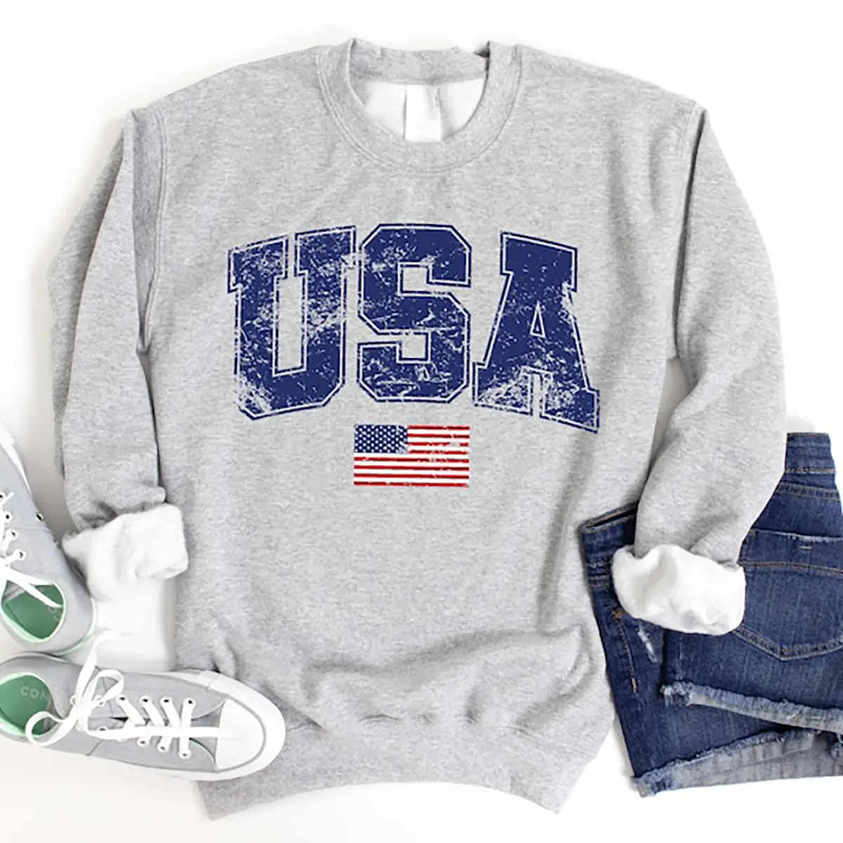 Women's Retro USA Flag Hoodie - Fitted Long-Sleeves Sweet Style Casual Patriotic Crewneck Pullover, Made in USA for 4th of July