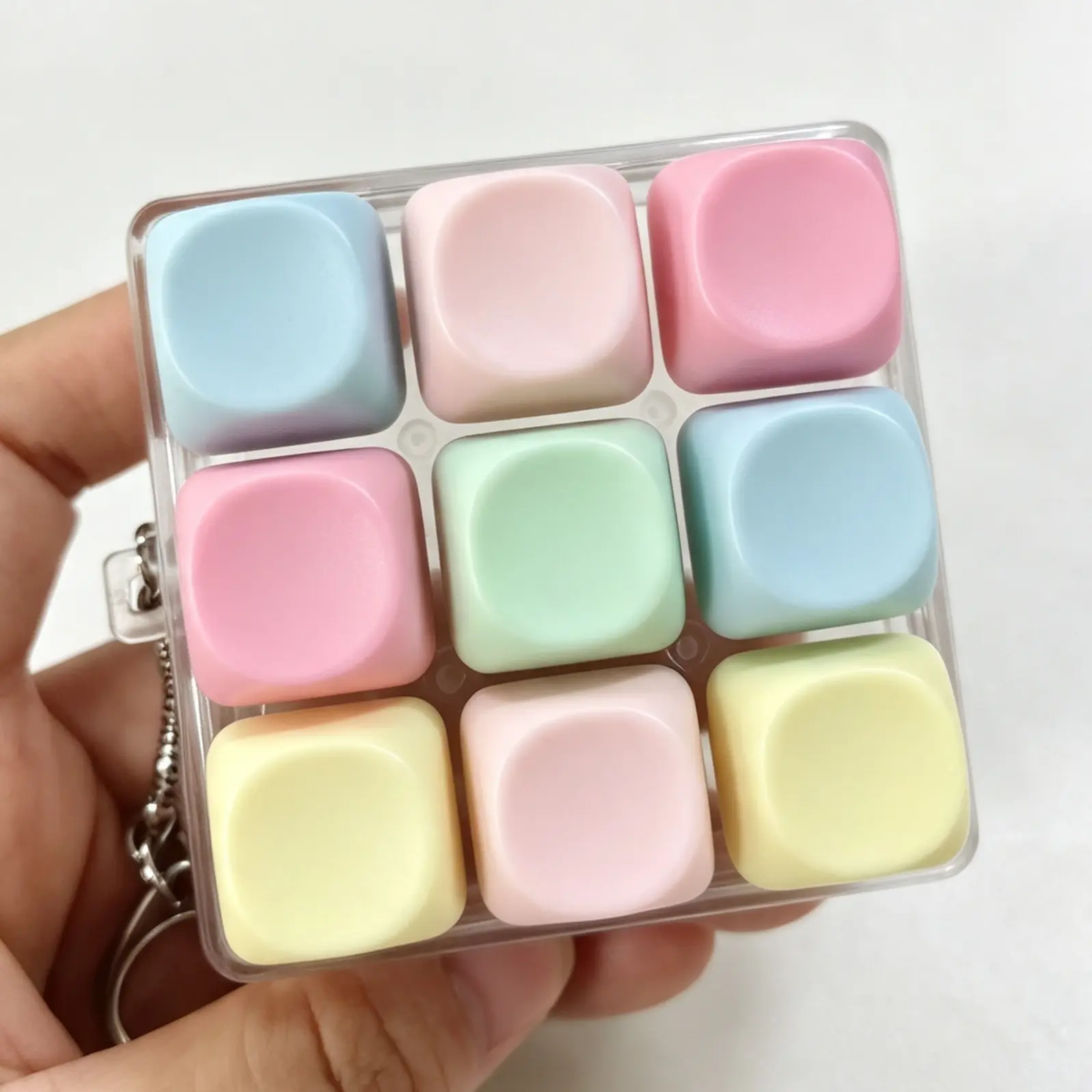 Pastel Macaron 9 Keys Fidget Keyboard Keychain, Portable Finger Press Button Clicker, Mini Stress Relief Sensory Toy Key Ring, Kawaii Desk Fidget Gift