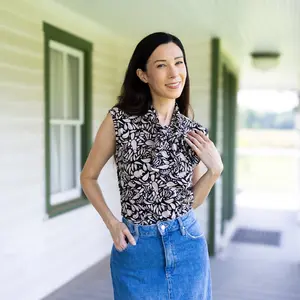 Platypus Tie Neck Sleeveless Top