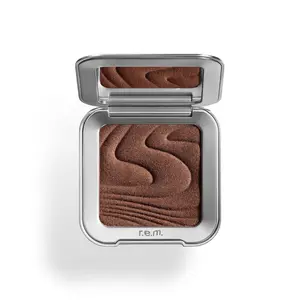 r.e.m. beauty hypernova satin matte bronzer