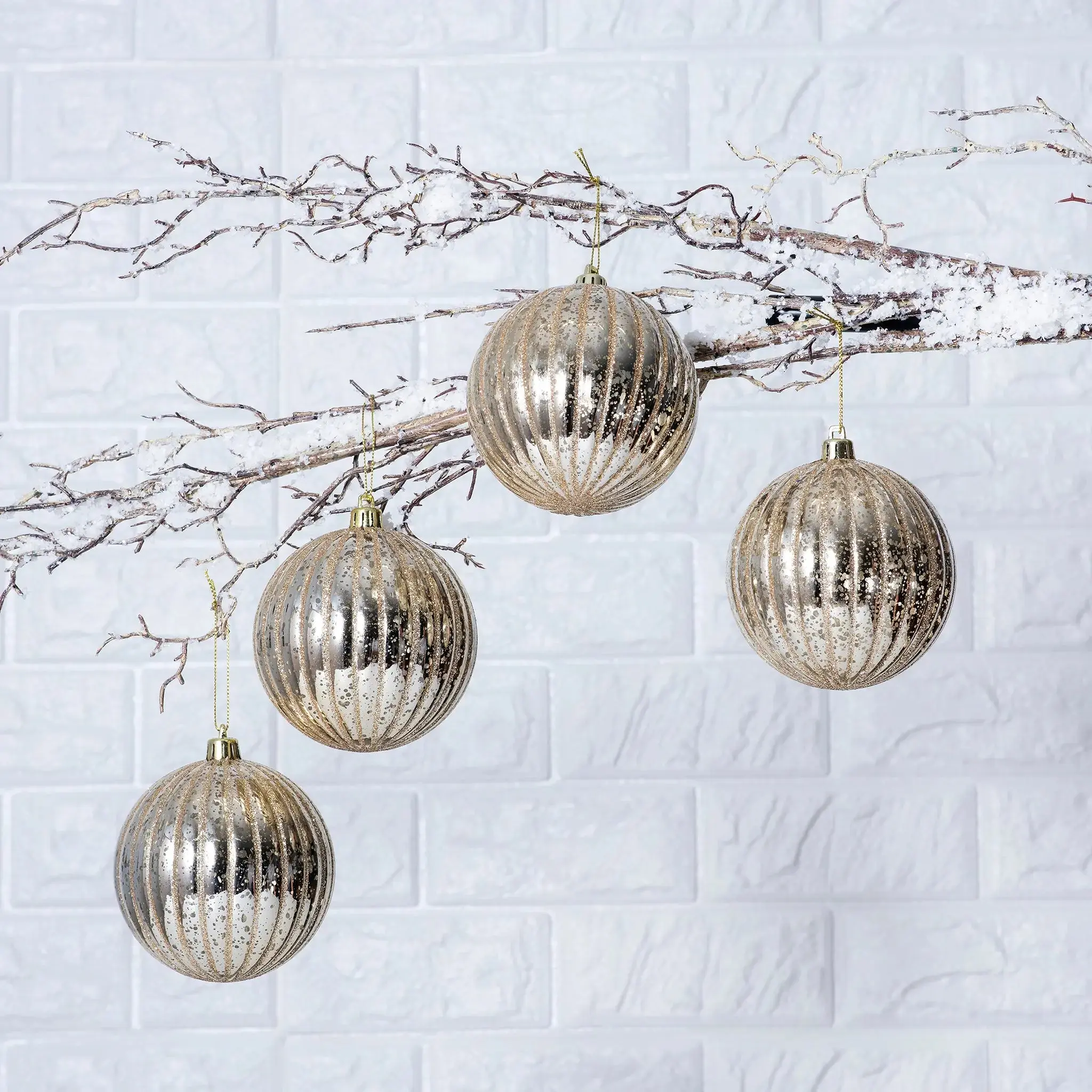 Champagne Gold Glitter Round Christmas Tree-Trimming Ball Ornaments - Mercury-Look, 4-Piece Set for Home Supplies Decoration with Glitter Shine