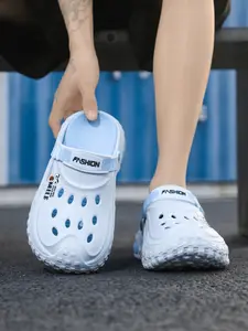 Breathable, Comfortable Clogs for Men and Women, Perfect for Summer, Lightweight, Non-slip, Quick-drying Slippers with Slipper Straps, Suitable for Pools, Beaches, Kitchens, Showers, and Everyday Outdoor Wear, Footwear