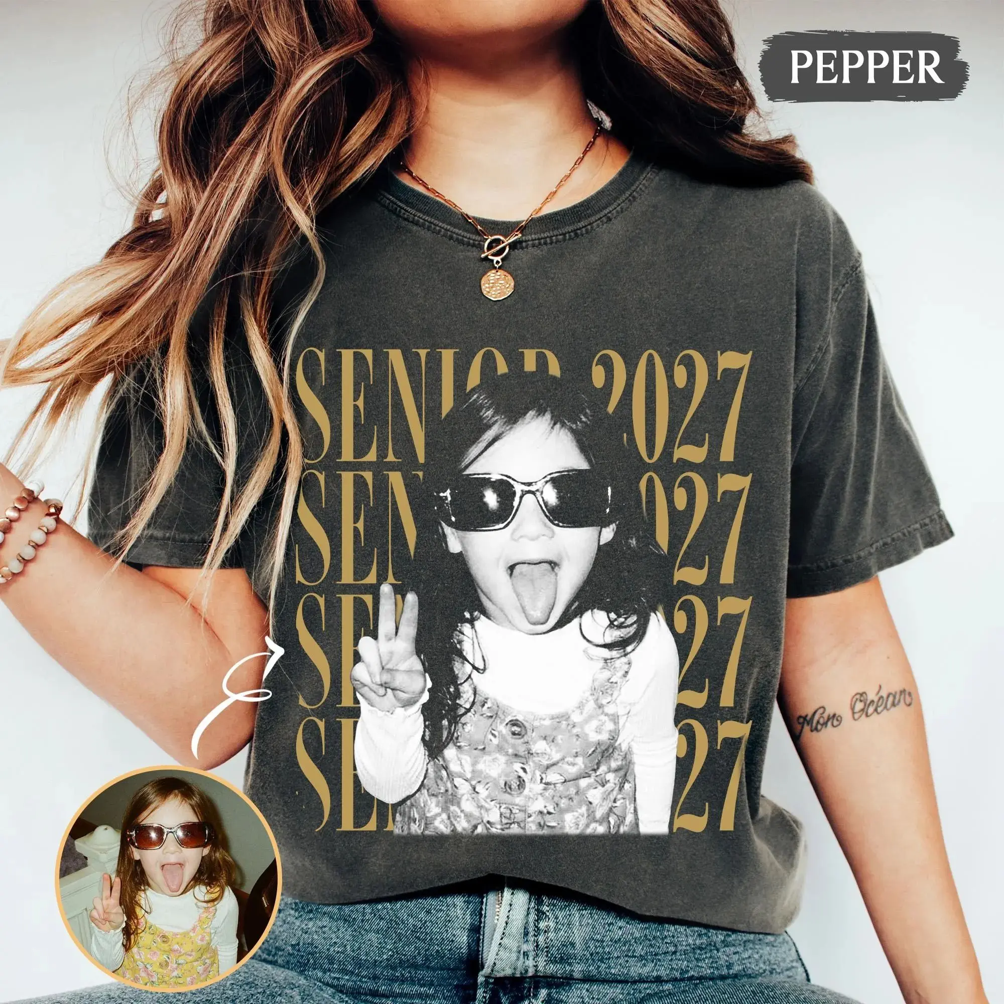 Personalised Vintage Photo And Year Senior Shirt: Custom Graduate Picture Shirt, Class of 2027 Graduation Gift, Retro Senior Boy Girl Shirt