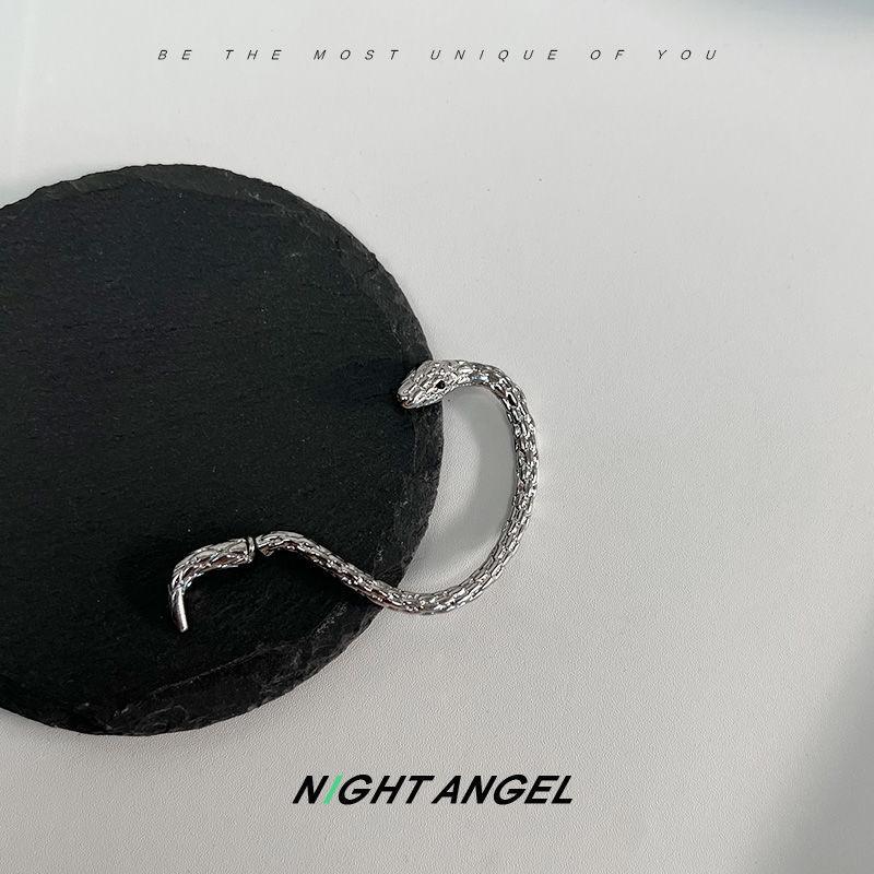 Metallic Punk Style Snake Stud Earrings Silver Finish Minimalist European American Niche Couple Chic Trendy Jewelry for Fashion Forward Individuals