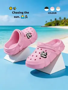 Unisex Kids Slip-On Sandals, Garden Pool Beach Casual Shoes, Anti-Slip Summer Slippers, Lightweight Slippers, Non Slip Slippers for Boys and Girls, Toddler Gardening Wooden Clogs, Junior