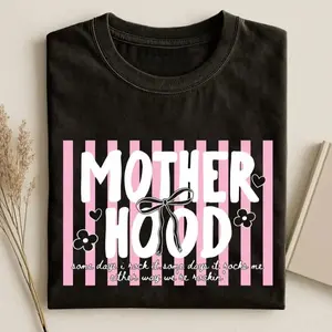 Retro Motherhood Shirt, Trendy Mama Shirt, Mom Life Tee, Oversized Graphic Mom T-Shirt, Cool Mom Club Shirt, Mothers Day Gift
