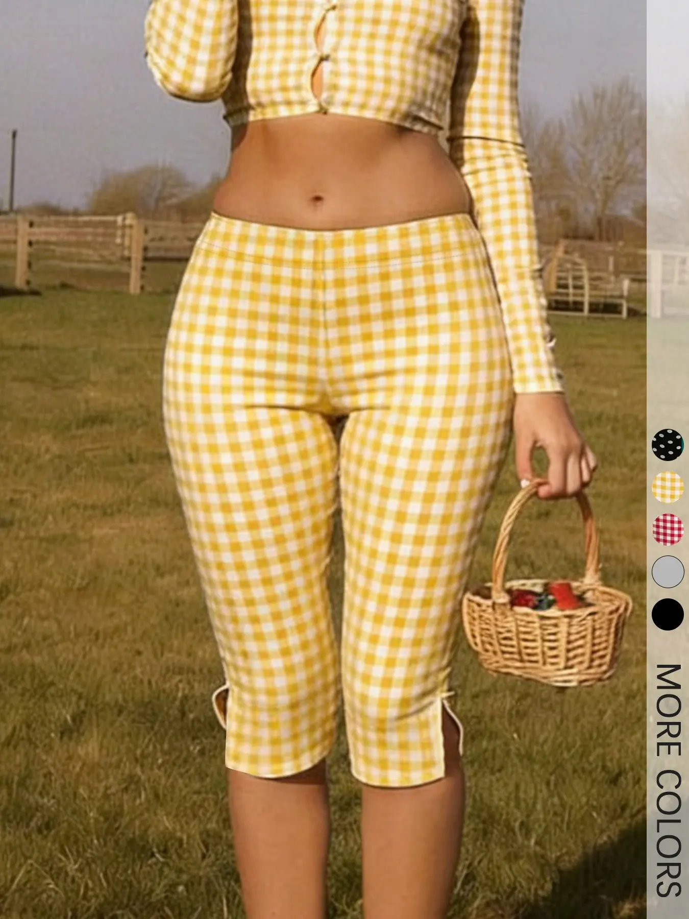 1Pc Women's Yellow Gingham Capri Pants, High Waist Slim Fit Knee-Length Casual Summer Pants Comfy Trousers With Side Slit For Casual Daily & Outdoor Wear, Casual Chic Trousers