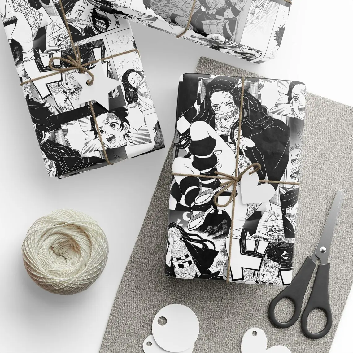 Demon Slayer Manga Gift Wrap, Kimetsu No Yaiba Christmas Wrapping Sheets, Cute Anime Pattern for Holiday Gifts & Party Decor