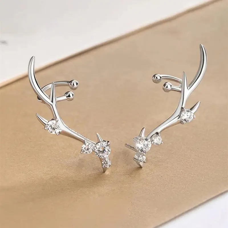 Fashionable Antler Design Stud Earrings, Elegant Rhinestone Decorated Bling Stud Earrings for Women, Trendy All-match & Exquisite Jewelry for Birthday Gift, Versatile Earrings, Chic Gorgeous Jewelry, Ear Studs, Good Earrings