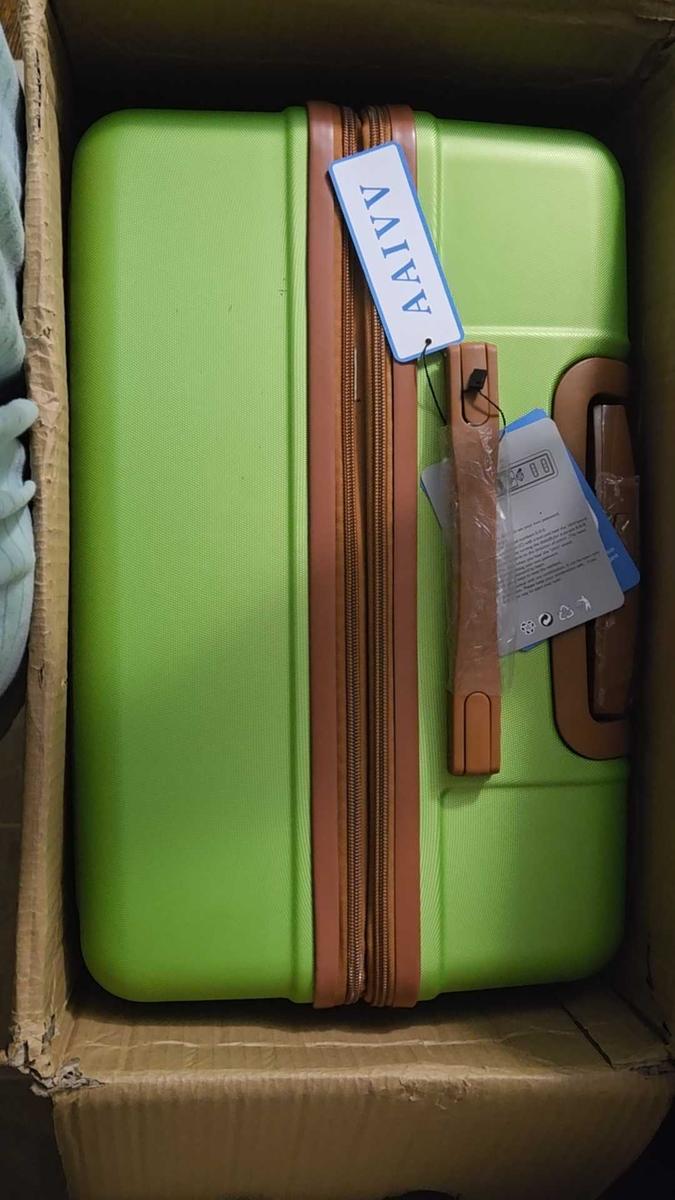 Item: 4PCS Apple Green