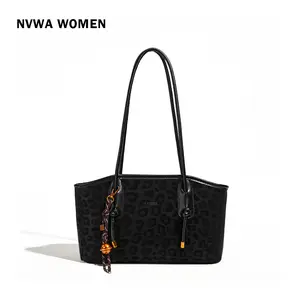 Elegant Women's Leopard Print Shoulder Bag - Fashionable, Large-Capacity Tote Bag for Everyday Use; Casual, Trendy, Versatile, High-Quality Commuter Bag