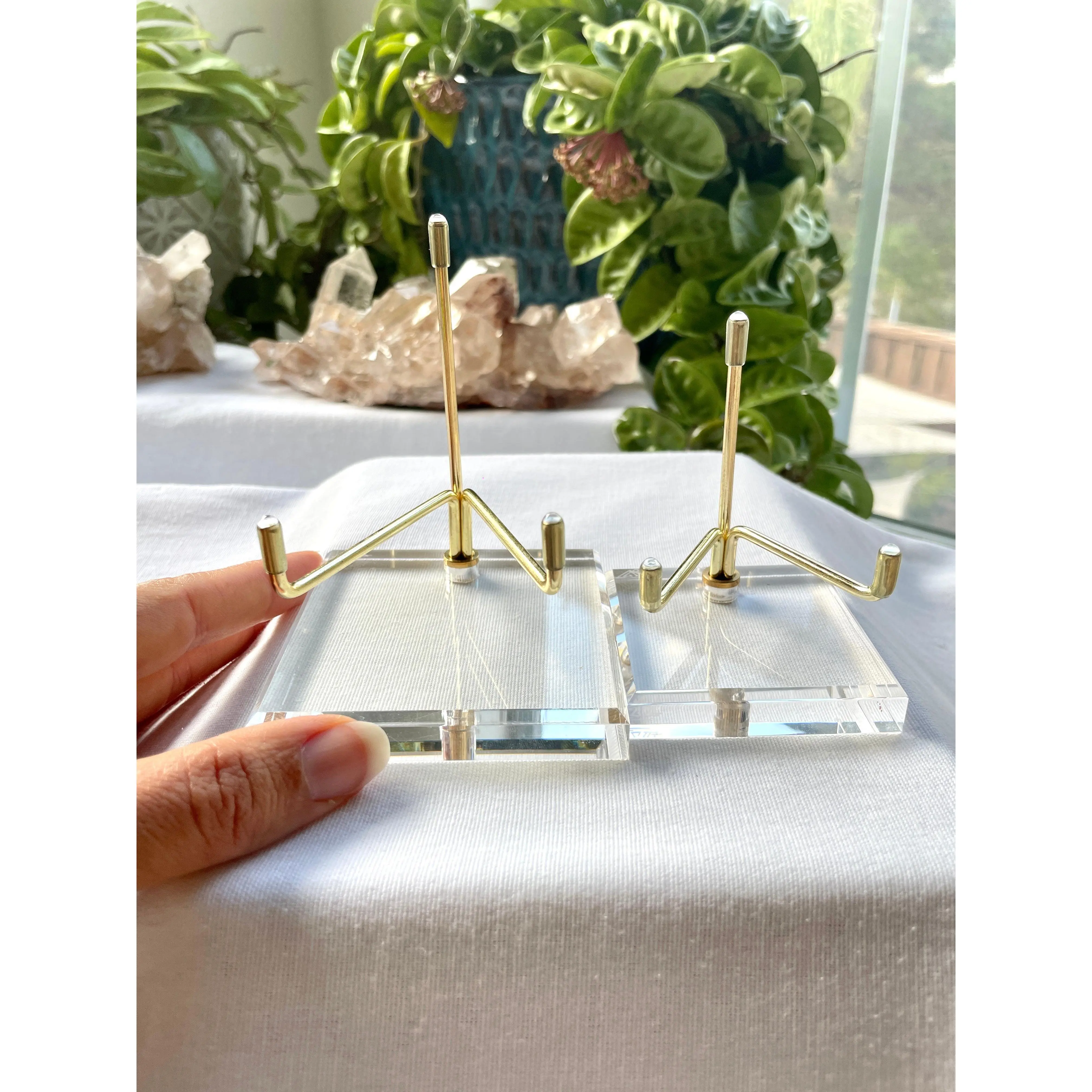 Crystal Display Stand ~ 2 sizes Crystal Display Stand ~ 2 sizes