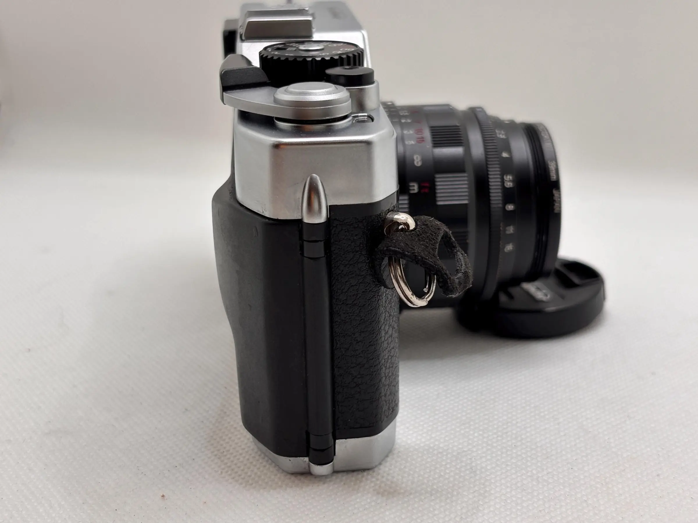 MINT Voigtlander Bessa R Rangefinder Camera plus Ultron 35mm f1.7