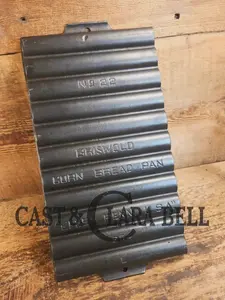 Breadsticks!  1930's Era Griswold No. 22 Corn Bread Pan, 11 cup, "Erie Penn USA," 954 L