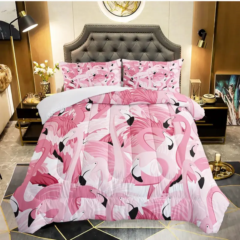 Pink flamingo bedding set with pink flamingos and black accents #flamingo #tropical