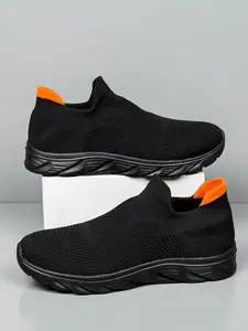 Men's Solid Color Mesh Slip on Sneakers, 2024 New Style Casual Comfortable Breathable Sports Running Shoes, Male All-match Round Toe Shoes for Daily Wear