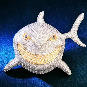 Hiphop Jewelry High Quality Zircon Set Big Shark Pendant Personality Tide Necklace Iced Out Cuban Link Chain for Men Fashion Party Gfit