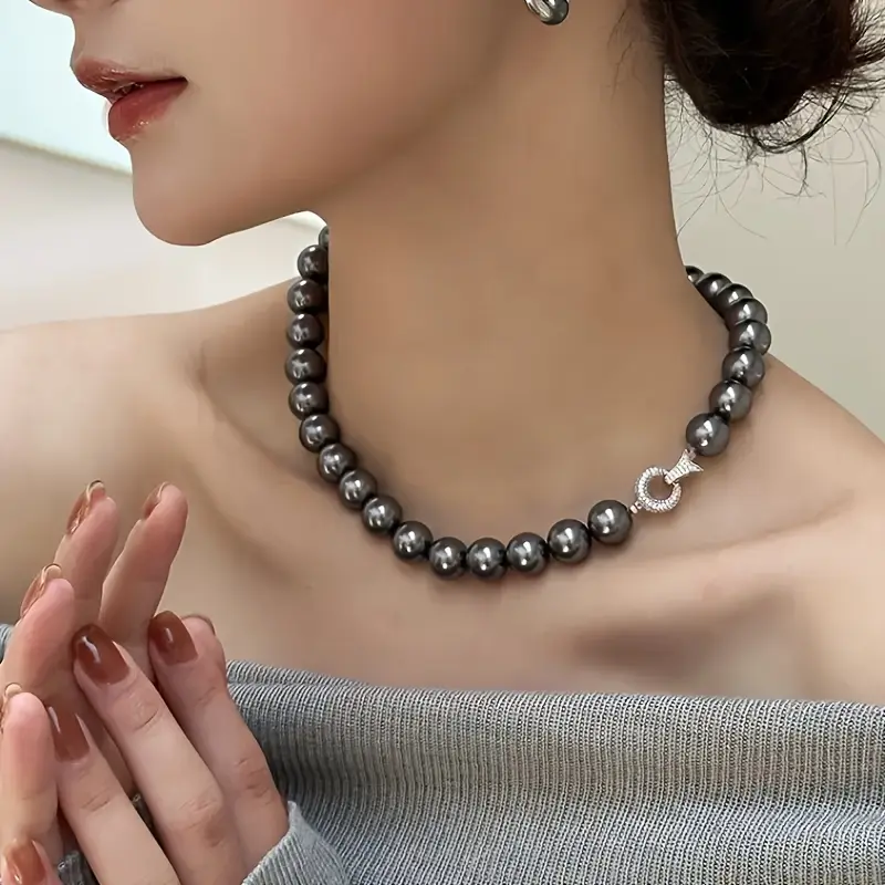 Tahitian Black High-End Freshwater Freshwater Pearls Women's Necklace, Multiple Freshwater Pearls Diameter Options Available, Handmade Elegant Simple Fashion Versatile Perfect for Parties Banquets and Business Occasions Shiny Natural Timele
