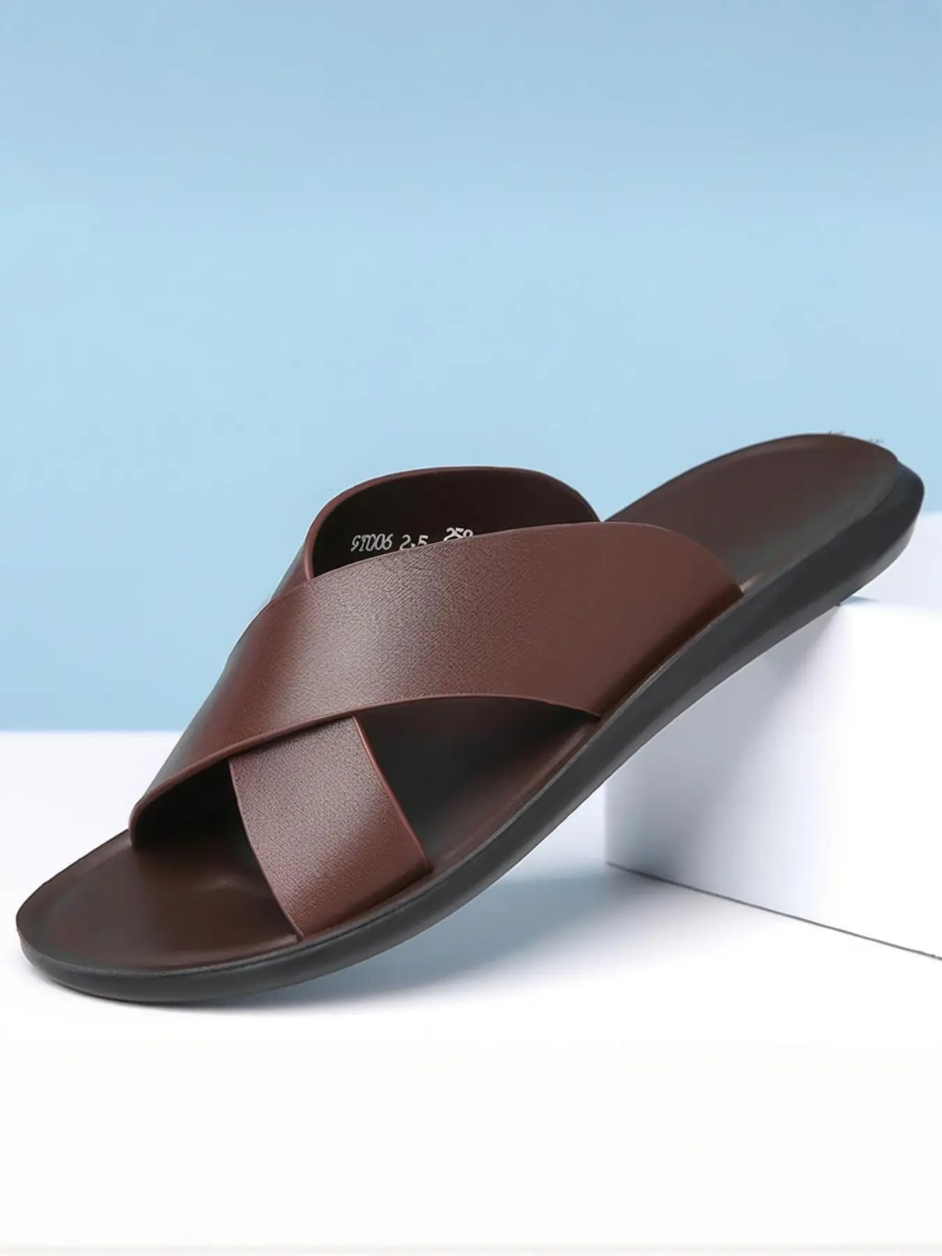 Men's Summer Outdoor Sandals, Open Toe Slippers, Casual Soft Sole Non-Slip Beach Shoes, Large Size, Comfortable and Versatile, Rubber sole sandals, Leather sandals, Footwear for beach