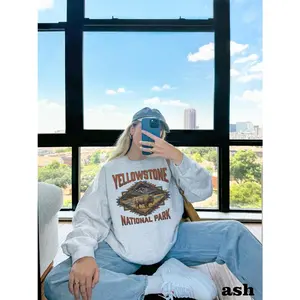 Yellowstone National Park Bison Sweatshirt, Retro Wildlife Pullover, Wyoming Souvenir Sweater