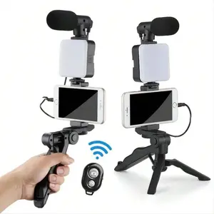 Smartphone Vlogging Kit, Handheld Phone Tripod with Microphone & LED Fill Light, Microphone Set, Phone Video Recording Kit for Live Streaming, Vlogging Kit, Live Broadcast Equipment