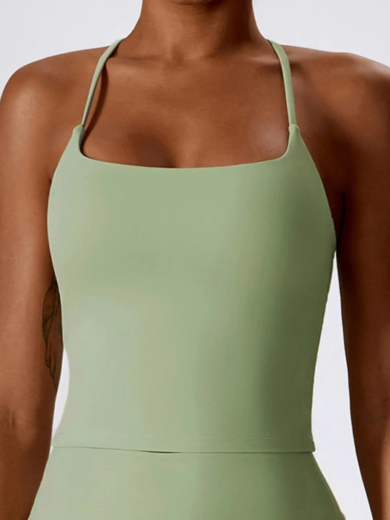 Women's Solid Criss Cross Backless Sports Vest, Sporty Comfy Quick Drying Cami Top, Top for Yoga Gym Workout Exercise Running Fitness, Activewear, Ath