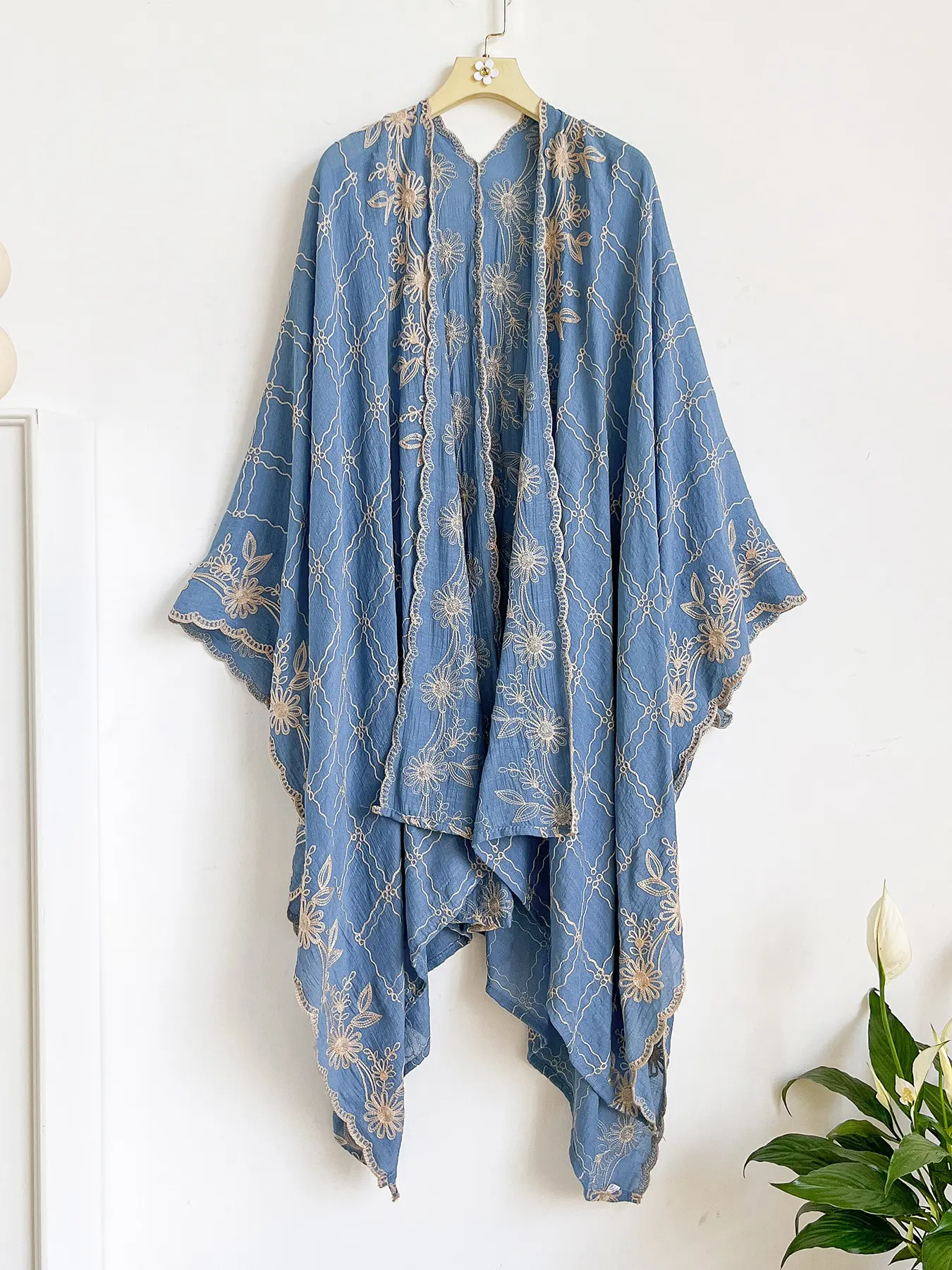Style three: blue