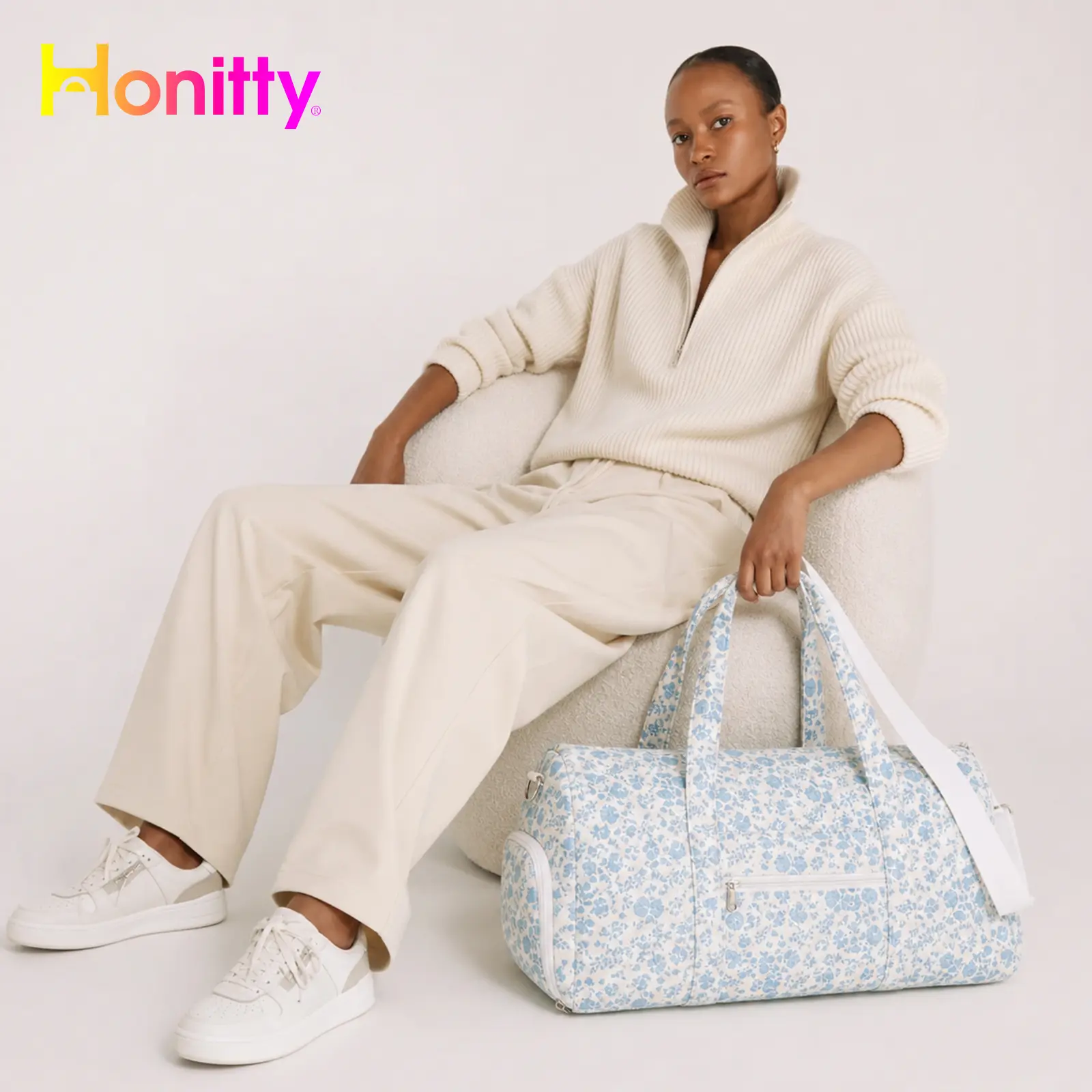 HONITTY Gym Duffel Bag - Vented Shoe Compartment, Large Capacity, Sporty Pocket Design, Tail Bag, Over-Shoulder Carry-On Personal Item Luggage, Gifts for Women's, Gym Bags