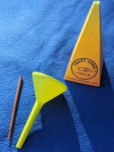 Craft Cone Tools classic funnel tool kit- lightweight portable plastic kitchen utensil garden tool Ice Scoop