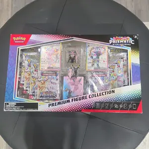 Pokémon Trading Card Game: Scarlet & Violet - Prismatic Evolutions Premium Figure Collection