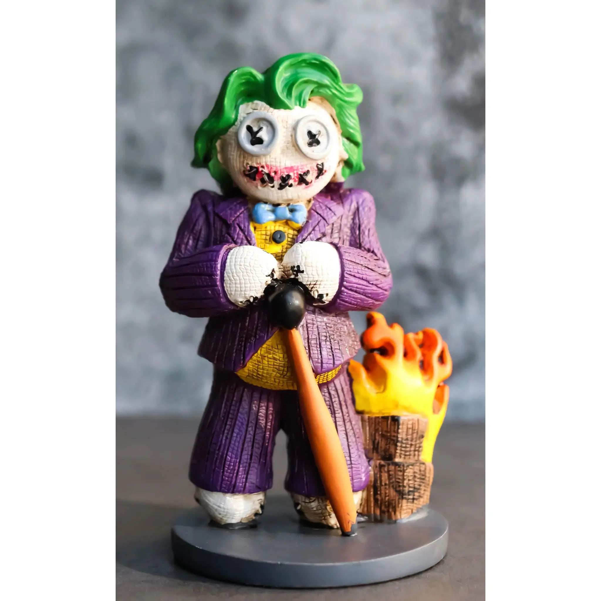 Pinheadz Voodoo Monster The Joker Clown Batman Iconic Arch Villain Figurine