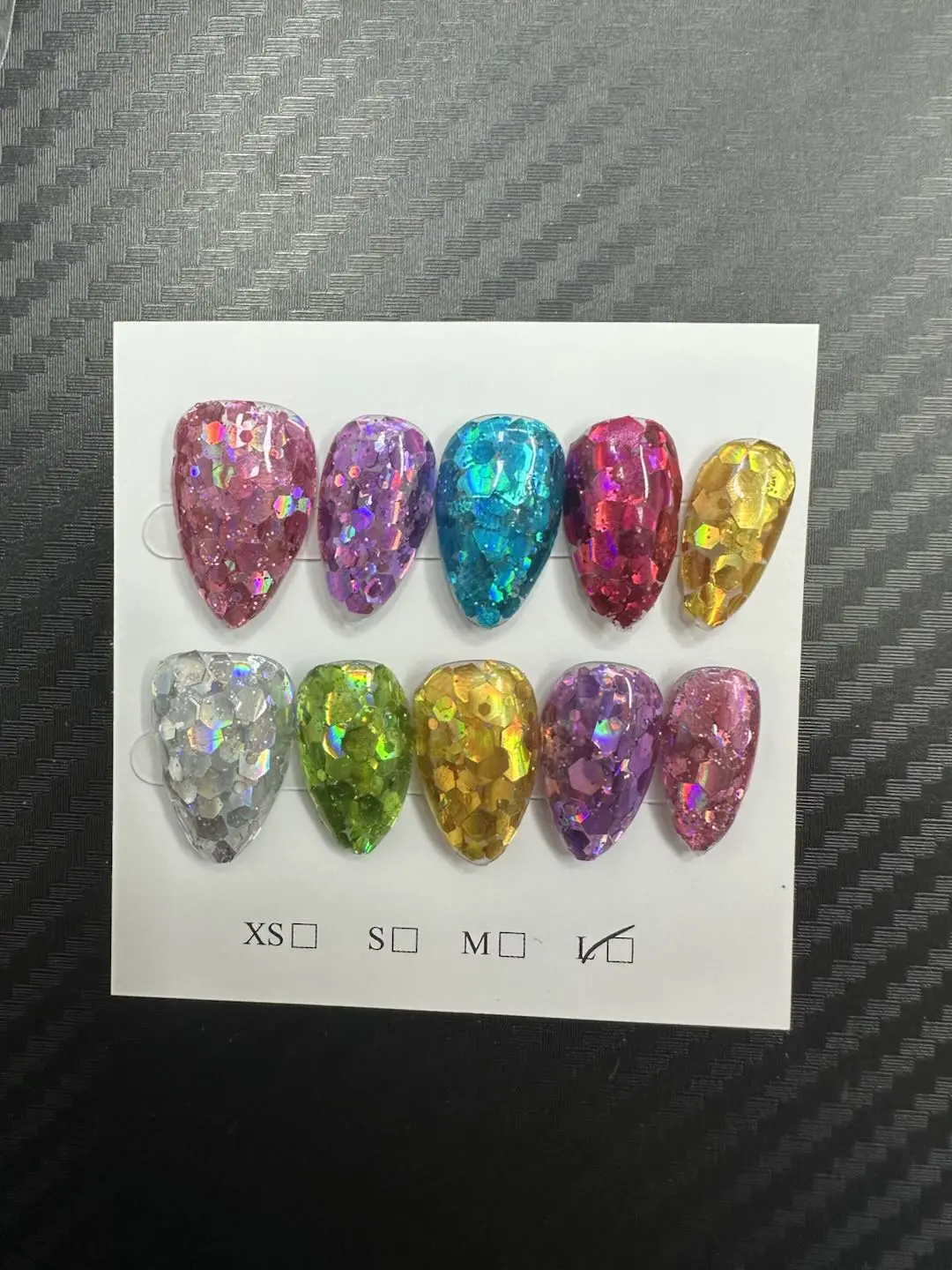 Ella(7278)gc.You can get 15 pairs of random nails for 30 dollars (or you can come to the live stream and pick them yourself).