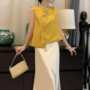 High-quality cool and elegant new Chinese-style women's summer set, featuring a jacquard sleeveless top and satin half-skirt two-piece set