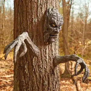 Halloween Tree Face Decoration Outdoor Creepy 3D Resin Sculpture Tree Decoration for Halloween Easter Garden Creative Props